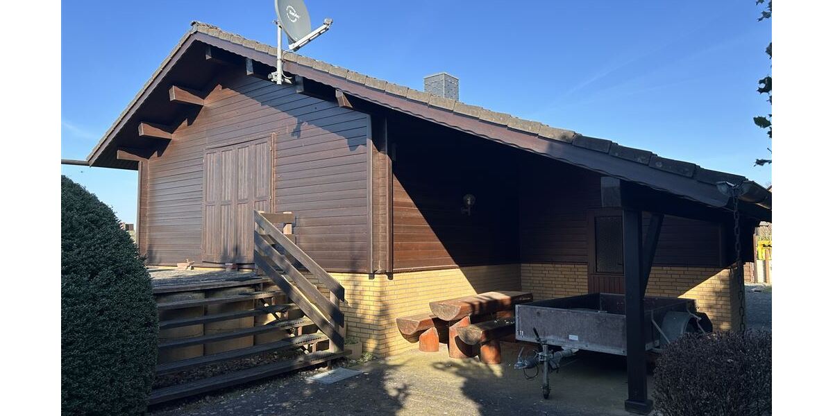 Charmantes Blockbohlenhaus mit Sonnenterrasse mit tollem Weitblick u. einer beheizbaren Vollkeller. - Bauernhaus, Landhaus Steyerberg | Angebot:26701894