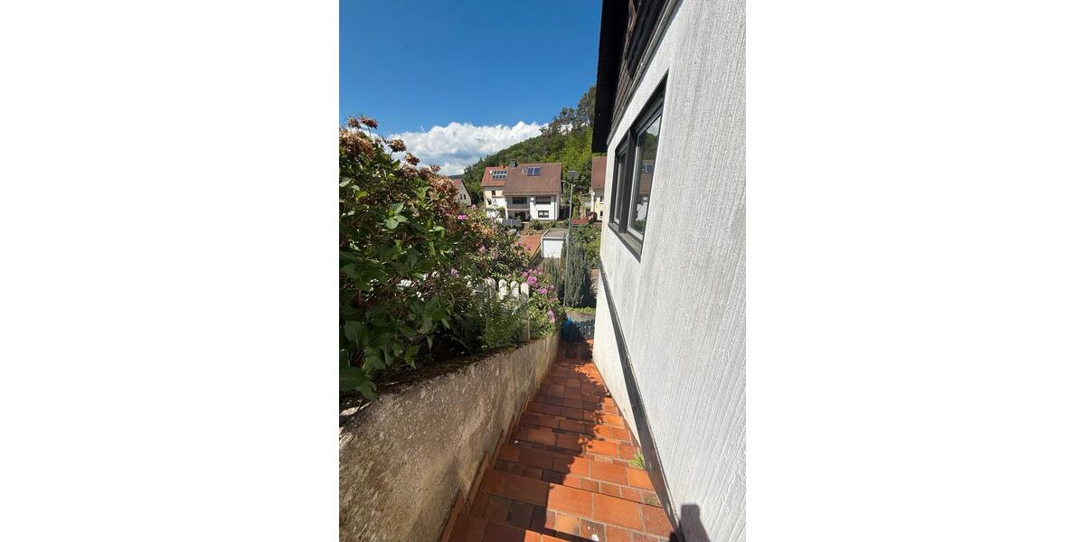 Einfamilienhaus Annweiler am Trifels - 8 Zimmer, 220 m&sup2;, 389.000&euro; | Angebot:26592635