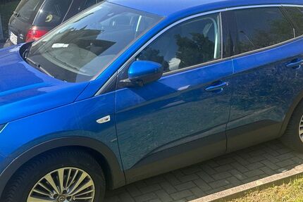 Opel Grandland (X) 64.000 km 14.250 &euro; Gutach im Breisgau 79261