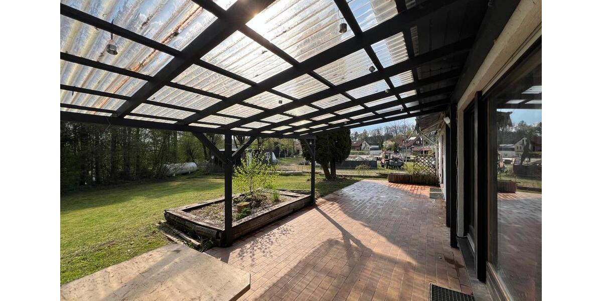 Einfamilienhaus Essenbach - 5 Zimmer, 250 m&sup2;, 2.100&euro; | Angebot:26340530