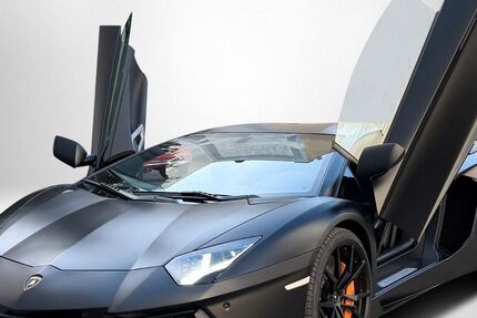 Lamborghini Aventador 33.829 km 274.850 &euro; Berlin 10777