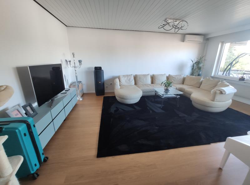 5 Zi. OG Wohnung mit Gartennutzung, Balkon und Garage 5 zimmer