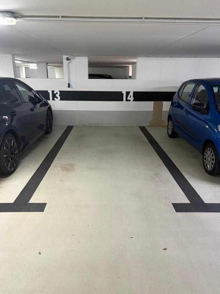 Top Tiefgaragenstellplatz in Barmek-Süd Eilbek