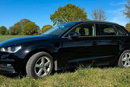 Audi A3 99.890 km 12.500 &euro; Coesfeld 48653