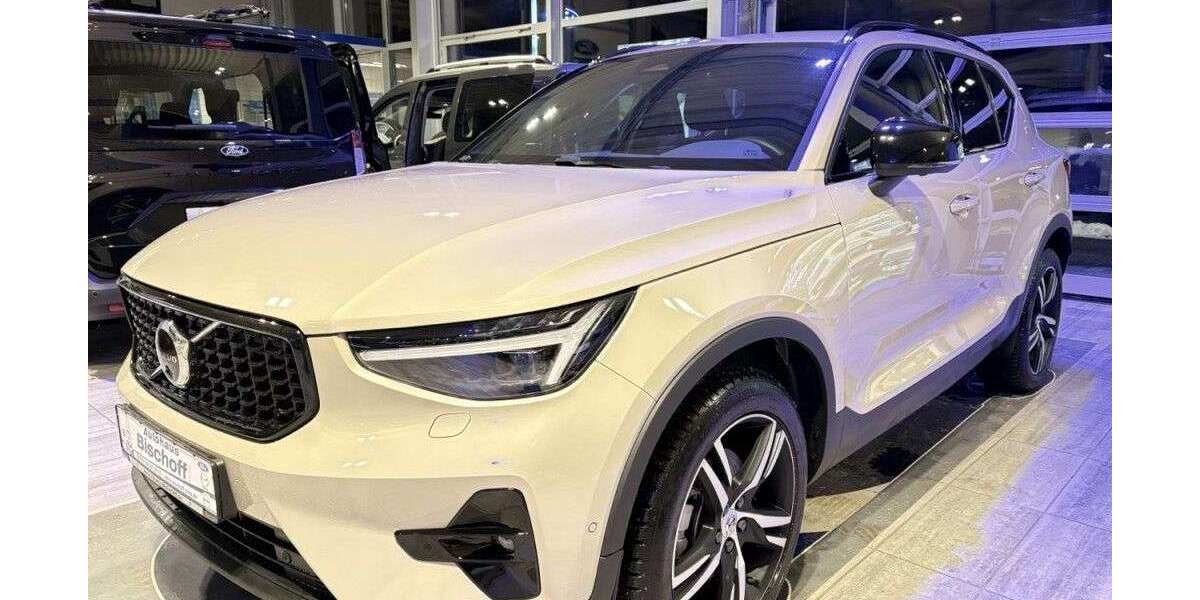 Volvo XC40 26.398 km 36.980 &euro; Neumünster 24539
