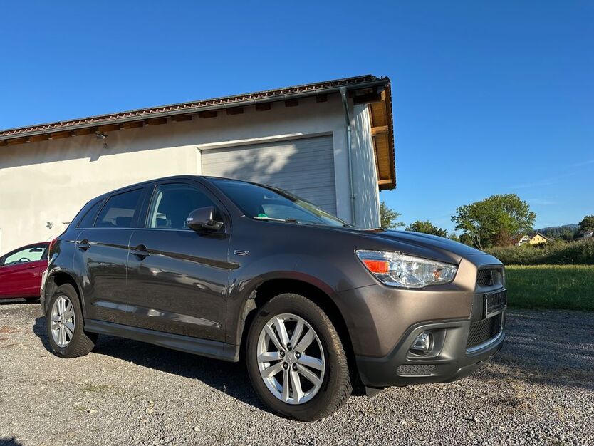 Mitsubishi ASX 215.000 km 4.999 € Deggendorf 94469