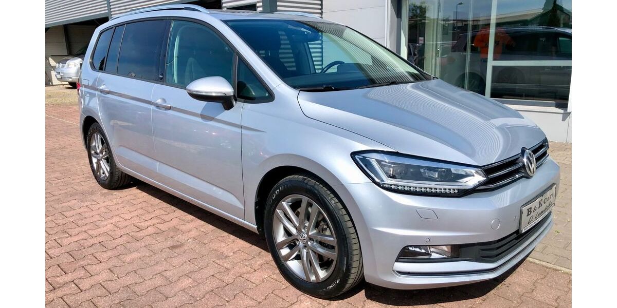 VW Touran 178.936 km 14.999 &euro; Halle/Saale 06118