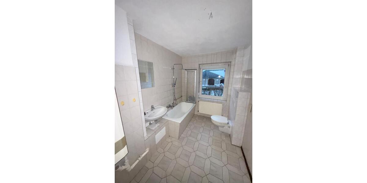 Erdgeschoßwohnung Brand-Erbisdorf Erbisdorf - 3 Zimmer, 68 m&sup2;, 330&euro; | Angebot:25376865