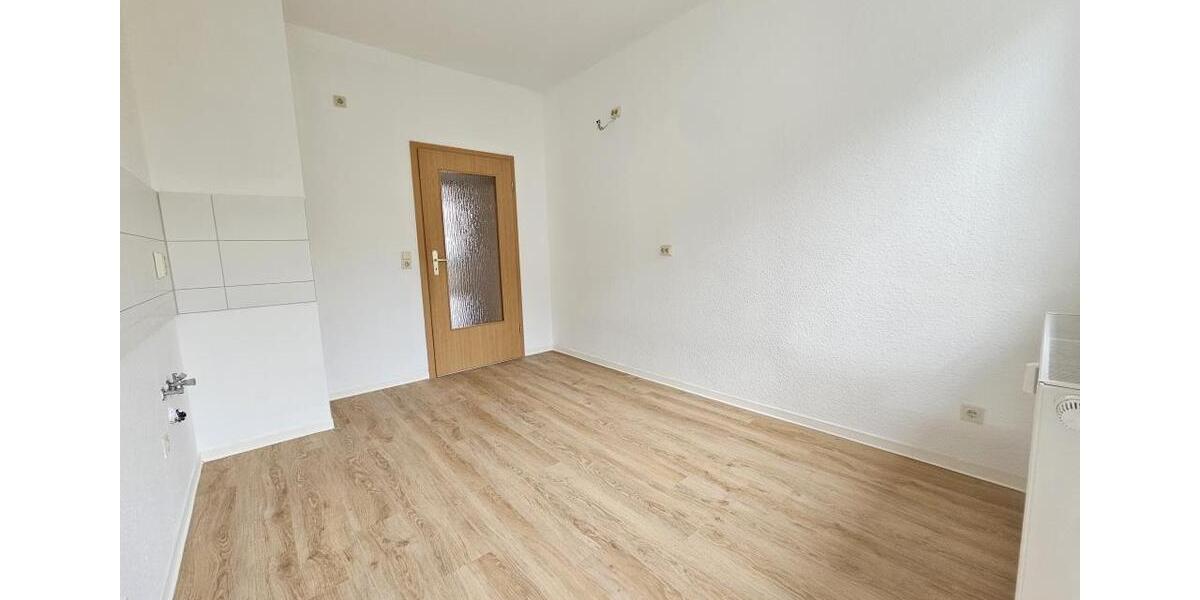 Etagenwohnung Aue-Bad Schlema Bad Schlema - 3 Zimmer, 84 m&sup2;, 439&euro; | Angebot:25084332