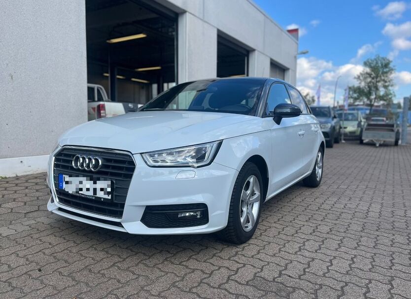 Audi A1 100.000 km 11.900 € Hamburg 22087