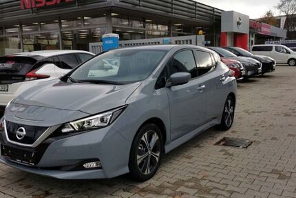 Nissan Leaf 15.126 km 25.860 € München 81677
