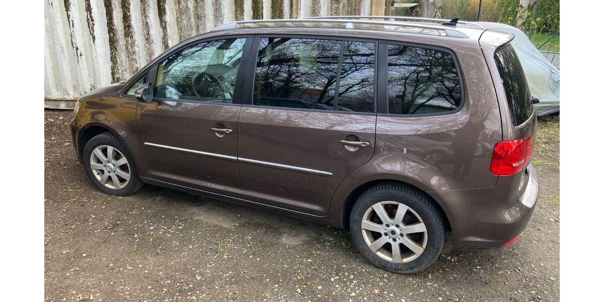 VW Touran 183.692 km 6.000 &euro; Wendelstein 90530