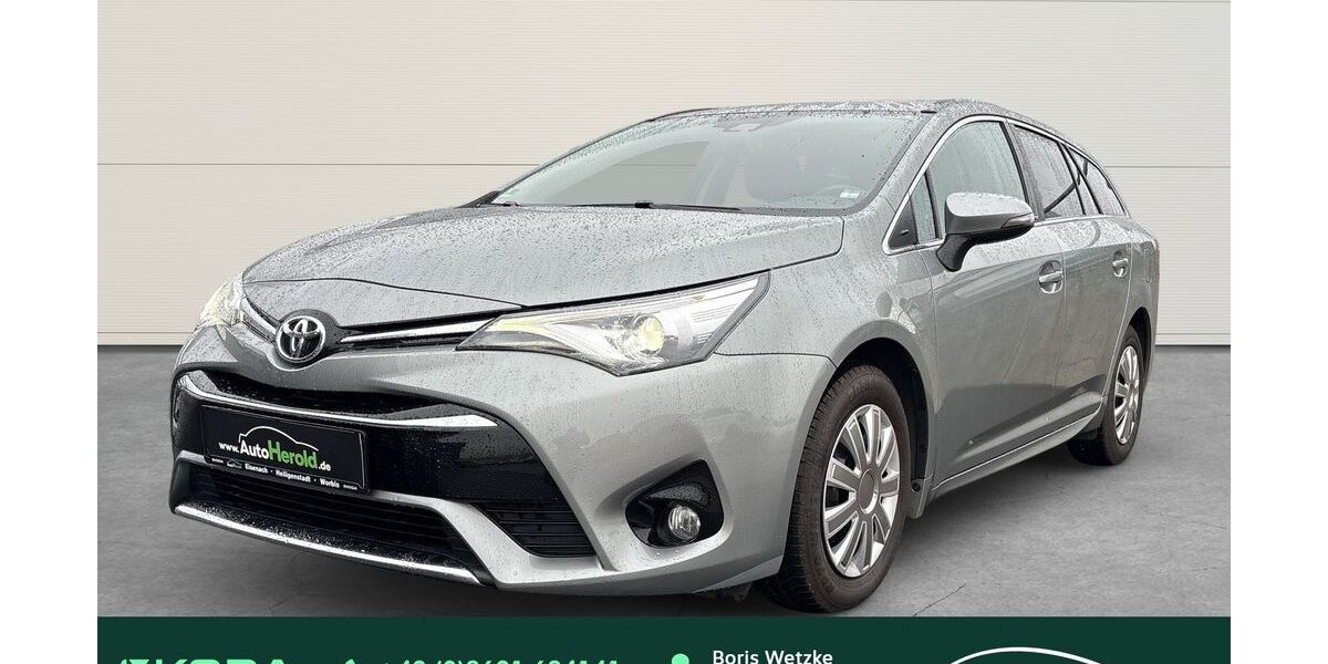 Toyota Avensis 91.000 km 16.950 &euro; Eisenach 99817