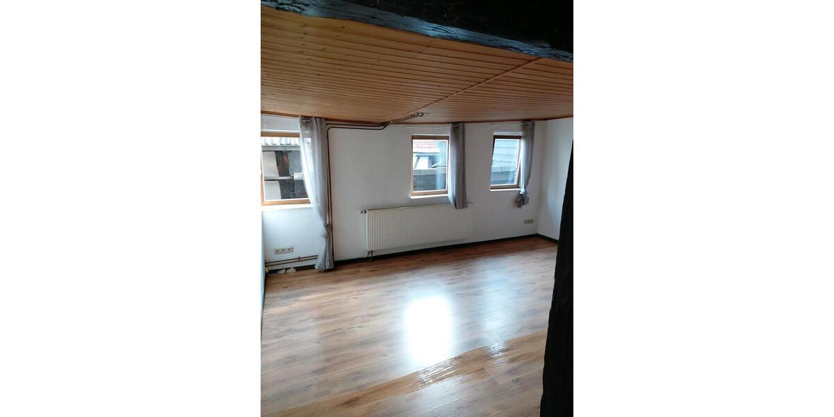 Doppelhaushälfte Alsfeld - 5 Zimmer, 250 m&sup2;, 119.000&euro; | Angebot:26926529