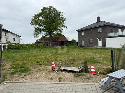 FAMILIENFREUNDLICHE UMGEBUNG MIT VIEL POTENZIAL - Grundstück Steinburg | Angebot:27102452
