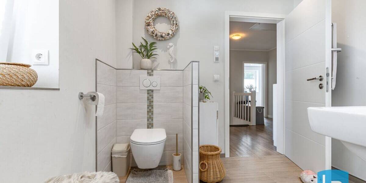 Einfamilienhaus Eutin - 7 Zimmer, 194 m&sup2;, 729.000&euro; | Angebot:26557712