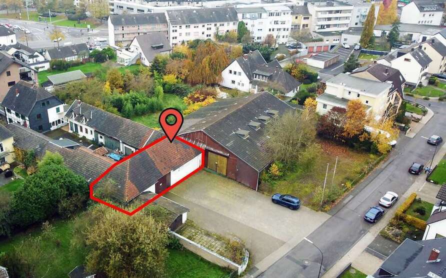 Halle in Troisdorf-Mitte 1.200 € 120 m²