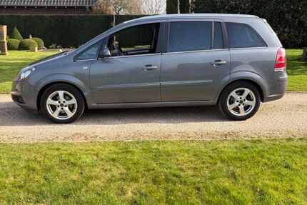 Opel Zafira 174.471 km 3.299 &euro; Bocholt 46399