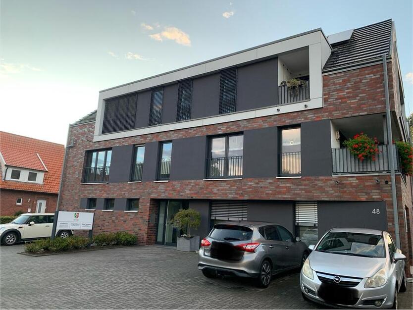 2,5 Zimmer Wohnung,BalkonLoggia,Aufzug,Einbauküche