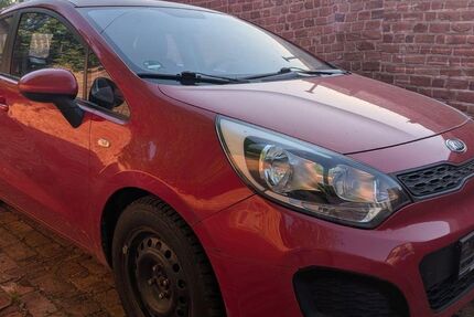 Kia Rio 164.292 km 2.690 &euro; Chemnitz 09116