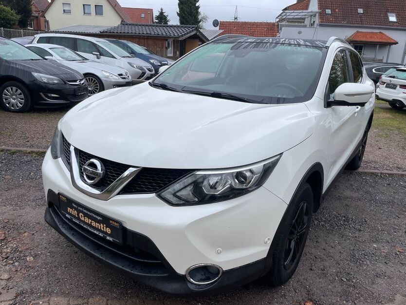 Nissan Qashqai 138.668 km 9.299 € Minden 32429