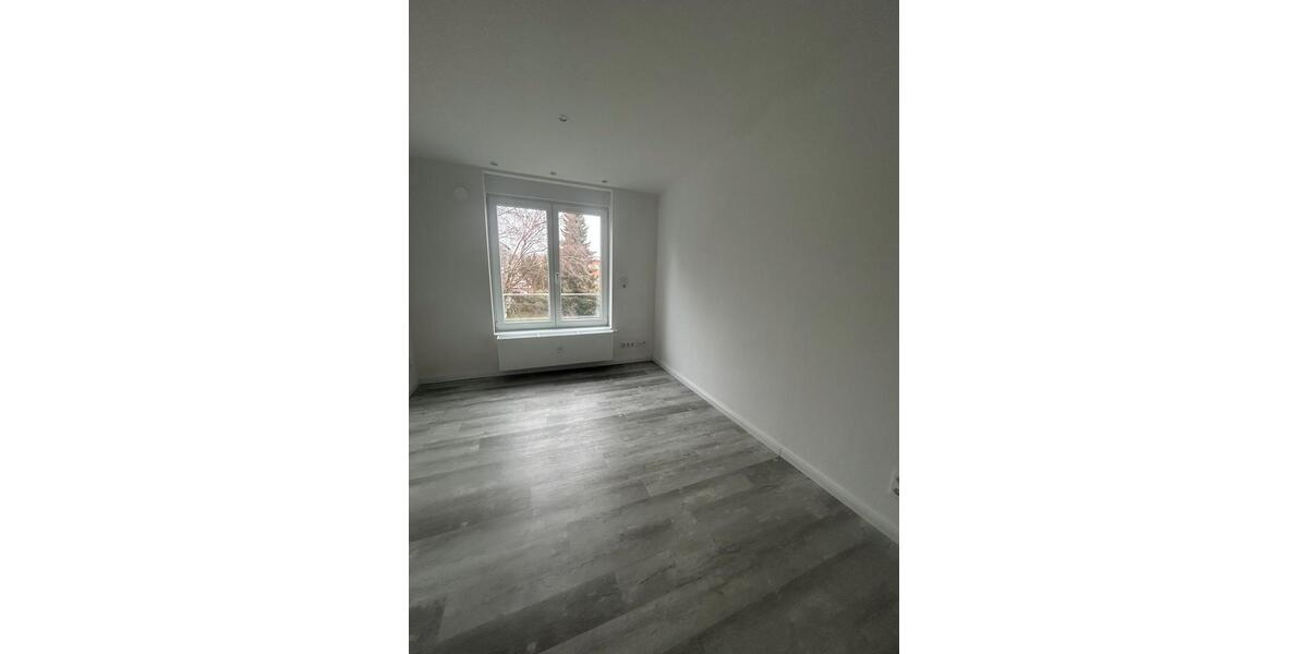 Dachgeschoßwohnung Remscheid Remscheid-Süd - 3 Zimmer, 61 m&sup2;, 783&euro; | Angebot:24854725