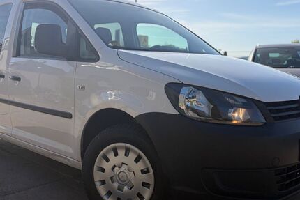 VW Caddy 175.000 km 8.499 &euro; Stendal 39576