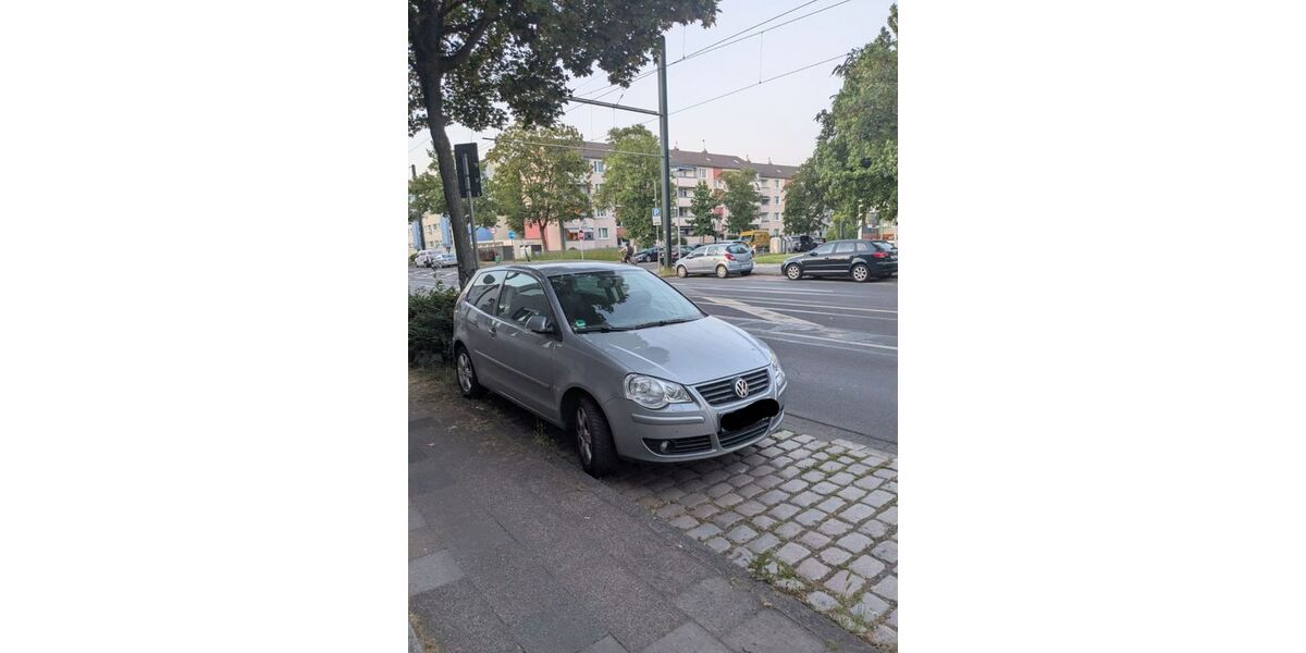 VW Polo 47.061 km 4.500 &euro; Düsseldorf 40470