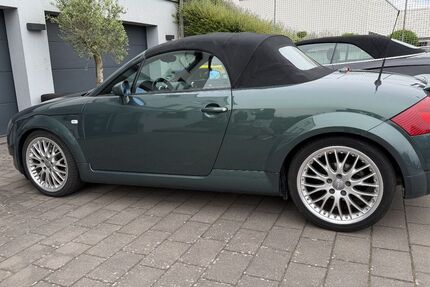 Audi TT 210.000 km 6.500 &euro; Wolfsburg-Ehmen 38442