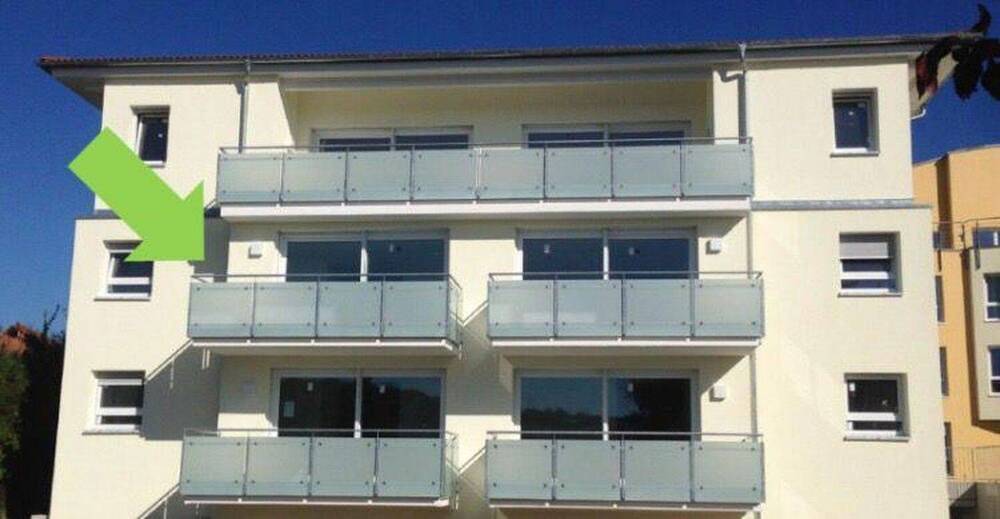 geräumige 3,5-Zimmer-Wohnung mit großem Balkon mit Blick ins Neckartal