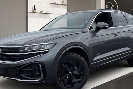 VW Touareg 33.500 km 56.888 &euro; Köln 51069
