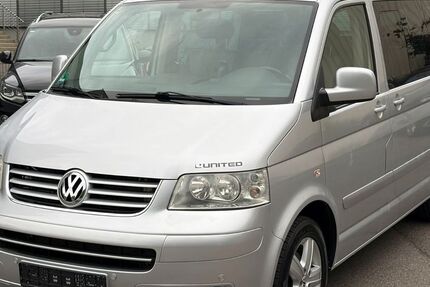 VW T5 Multivan 247.000 km 9.500 &euro; Mietingen 88487