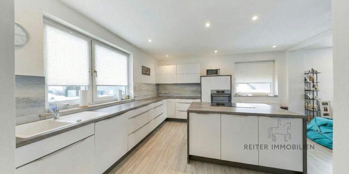 Mehrfamilienhaus, Wohnhaus Hünfeld-Nüst Nüst - 8 Zimmer, 156 m&sup2;, 429.000&euro; | Angebot:25703752