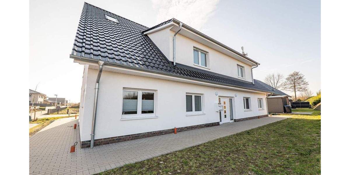 Etagenwohnung Hemmoor Warstade - 3 Zimmer, 96 m&sup2;, 1.055&euro; | Angebot:22774143