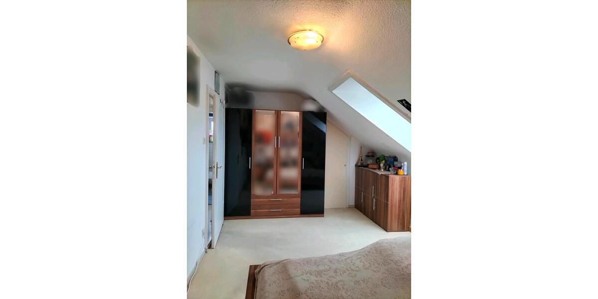 Dachgeschoßwohnung Wertheim - 4.5 Zimmer, 78 m&sup2;, 195.000&euro; | Angebot:26420115