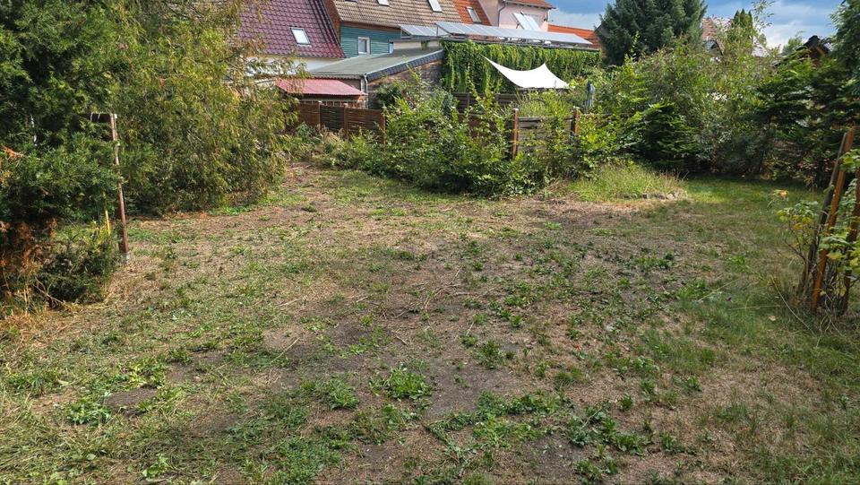 Reihenhaus Gräfenhainichen - 8 Zimmer, 180 m&sup2;, 52.500&euro; | Angebot:27417737