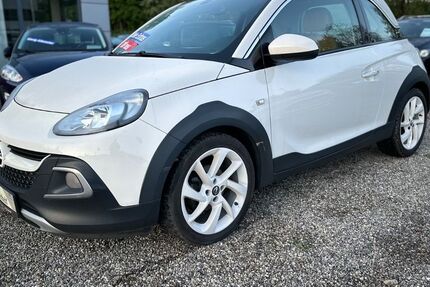 Opel Adam 120.000 km 6.900 € Freiburg im Breisgau 79108