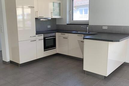 Wohnung Hilzingen - 3.5 Zimmer, 77 m&sup2;, 1.000&euro; | Angebot:25261573