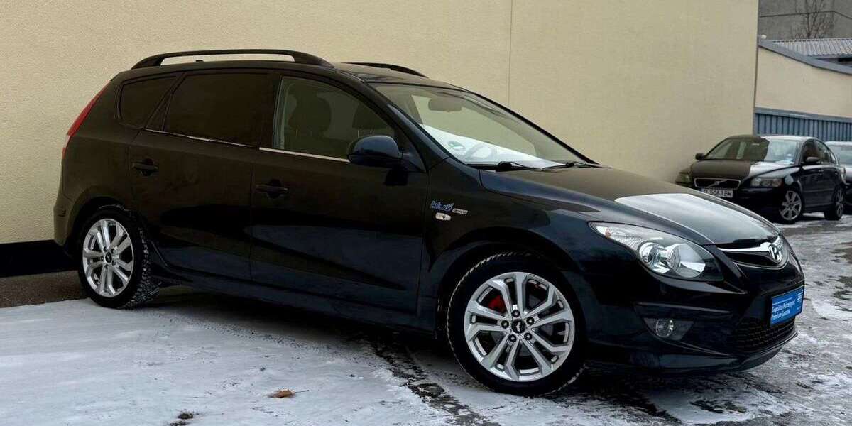 Hyundai i30 83.835 km 6.990 &euro; Hamburg 20537