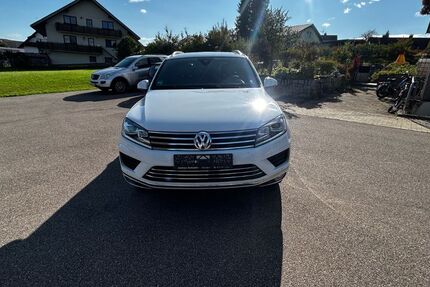 VW Touareg 181.927 km 18.900 € Brenden 79777