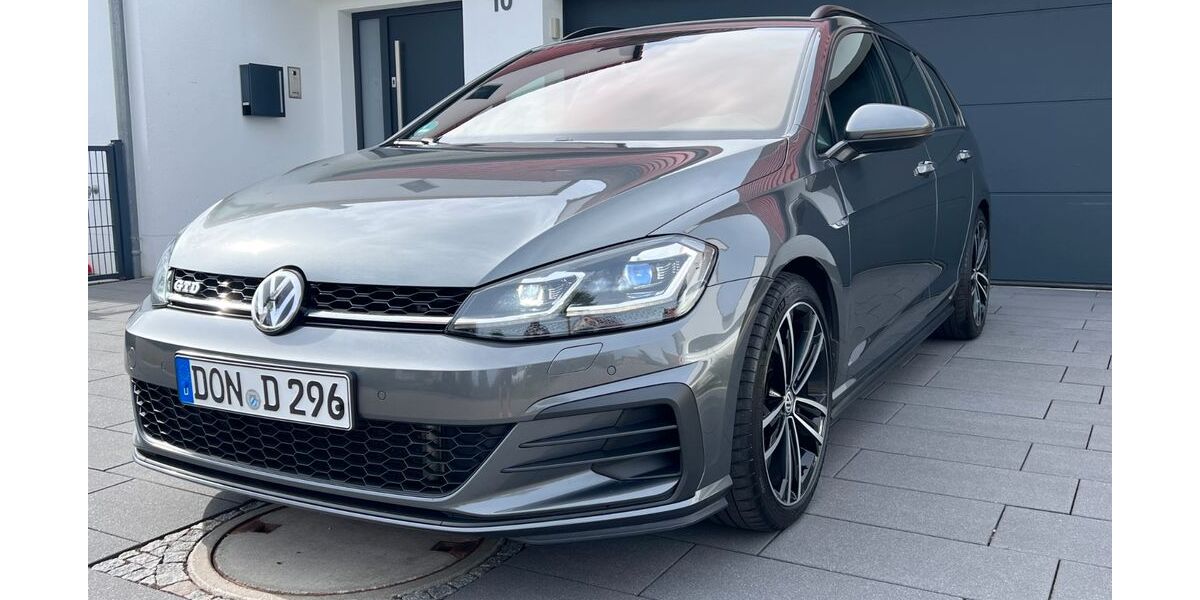 VW Golf 187.800 km 15.900 &euro; Nördlingen 86720