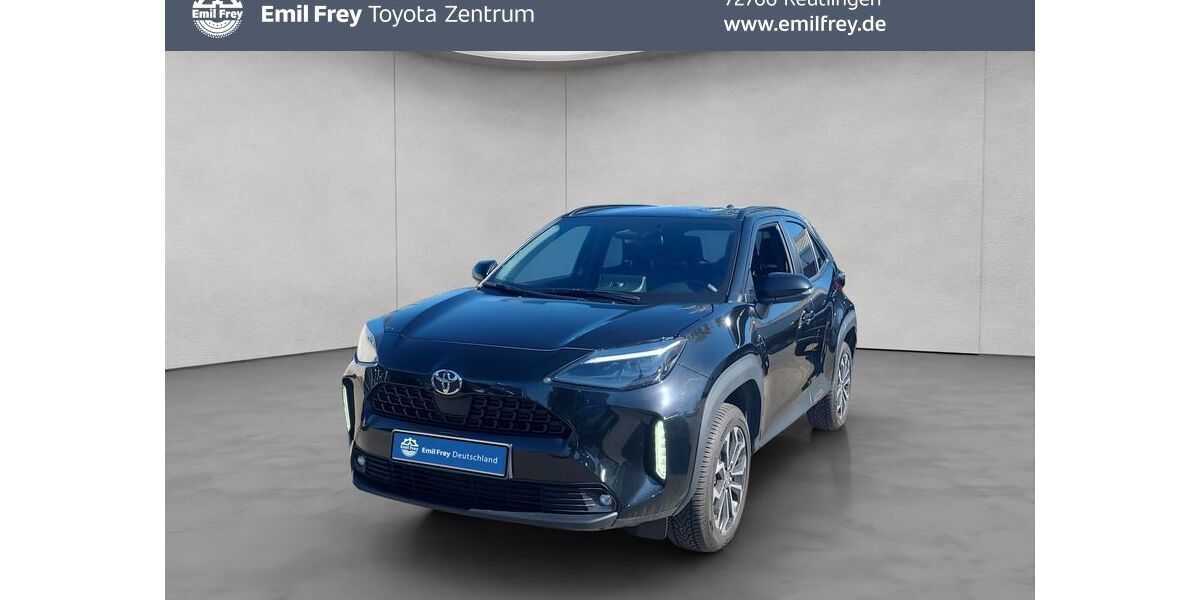 Toyota Yaris Cross 10.643 km 25.460 &euro; Reutlingen 72766