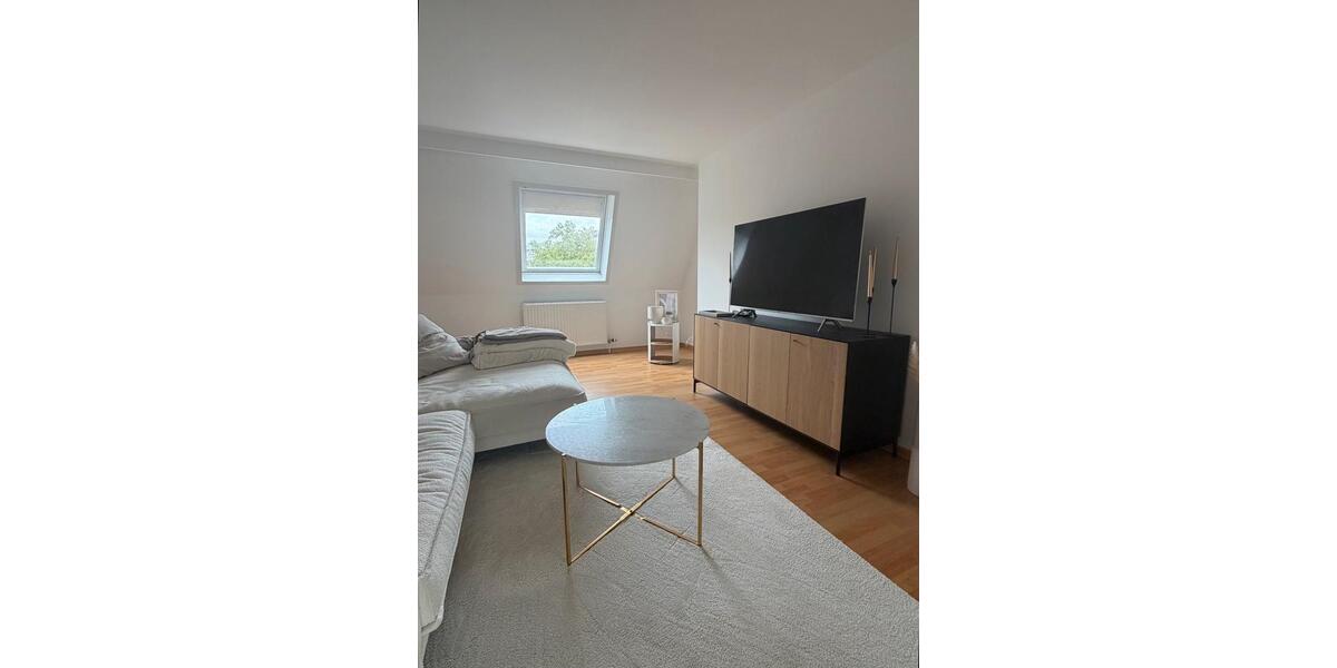 Dachgeschoßwohnung Heilbronn Kernstadt - 2.5 Zimmer, 82 m&sup2;, 1.060&euro; | Angebot:26663418