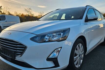 Ford Focus 144.479 km 9.999 € Nübbel 24809