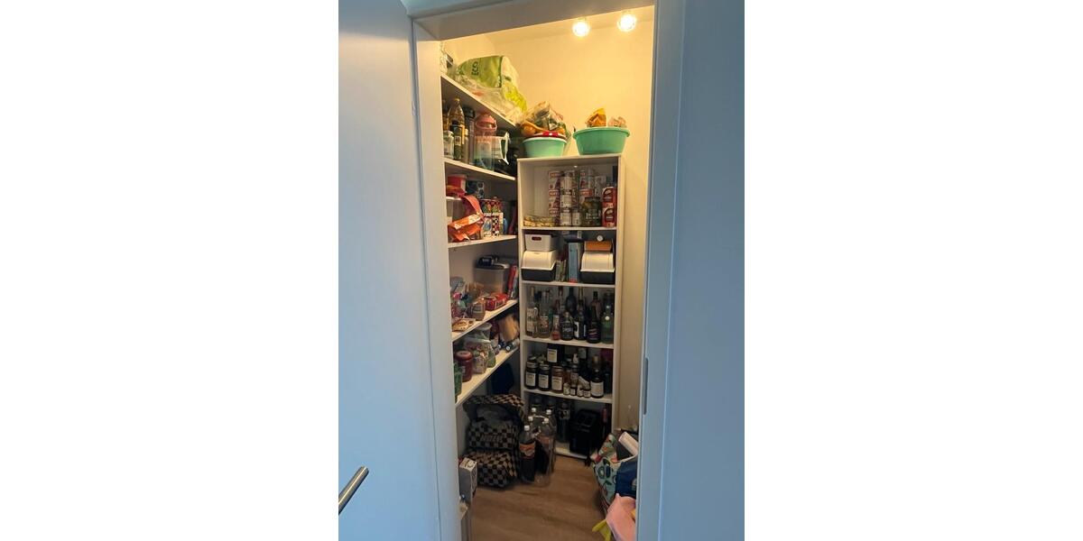 Etagenwohnung Erfurt Johannesvorstadt - 3 Zimmer, 90 m&sup2;, 1.546&euro; | Angebot:26197245