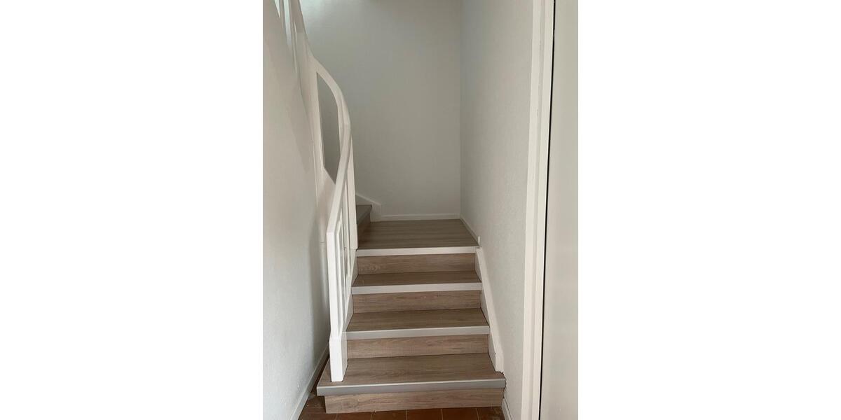 Dachgeschoßwohnung Haselünne - 3 Zimmer, 83 m&sup2;, 700&euro; | Angebot:26003943