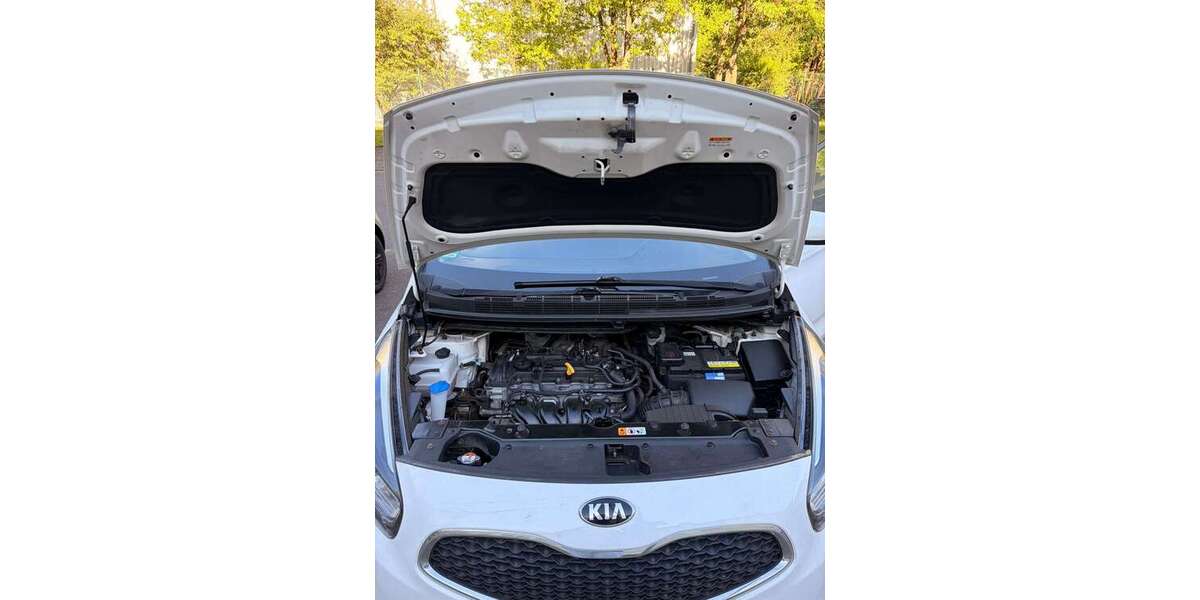 Kia Carens 195.000 km 6.500 &euro; Bonn 53179