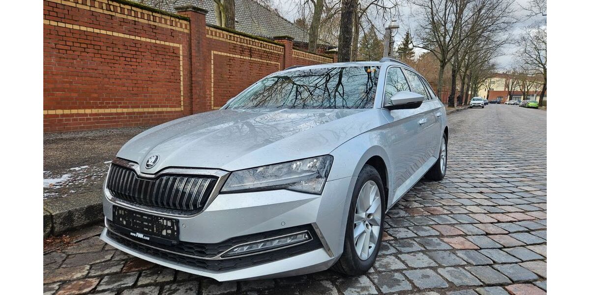 Skoda Superb 140.998 km 14.900 &euro; Berlin 12099