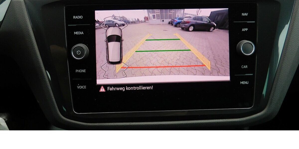 VW Tiguan 1.5 Life Active Klima TSI Navi 46.000 km 22.990 &euro; Vordorf 38533