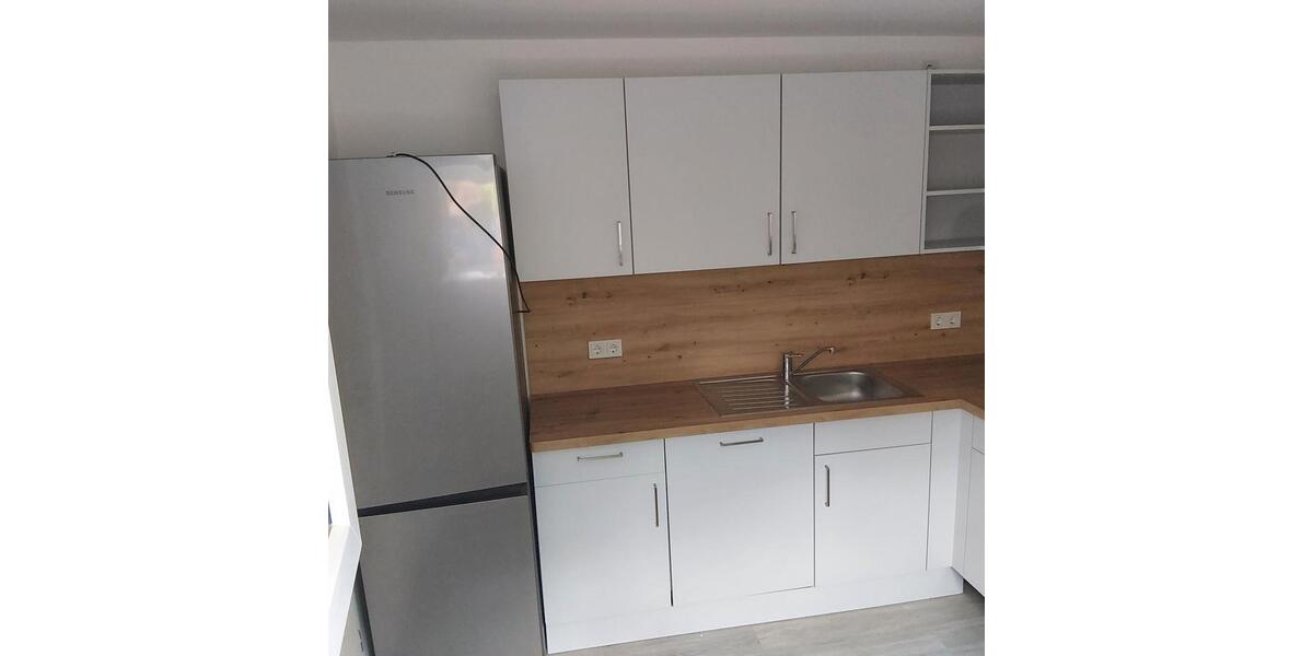 Etagenwohnung Idstein - 2 Zimmer, 92 m&sup2;, 1.100&euro; | Angebot:26464494